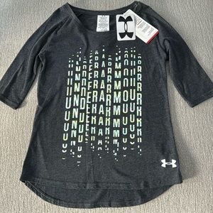 Under Armour top